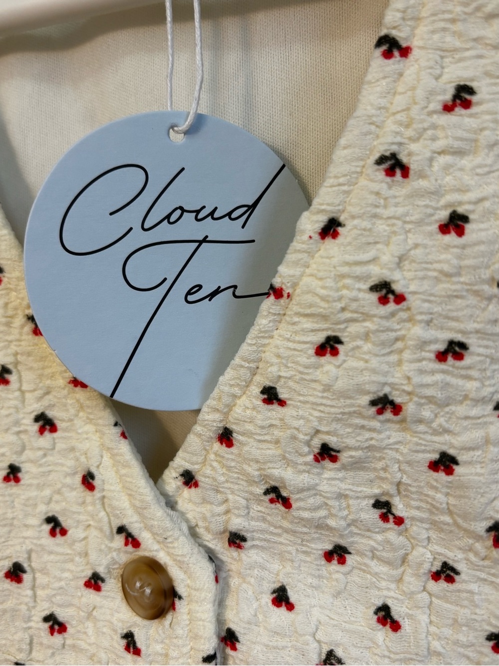 Cloud Ten 2-Piece Cherry Print Vest and Tiered Skirt Set - Cream - Size M. NWT - Picture 5 of 13